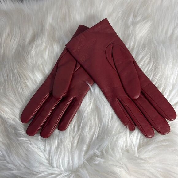 Coach Red Sculpted Signature Leather Tech Gloves Sz 7/M - Picture 2 of 4